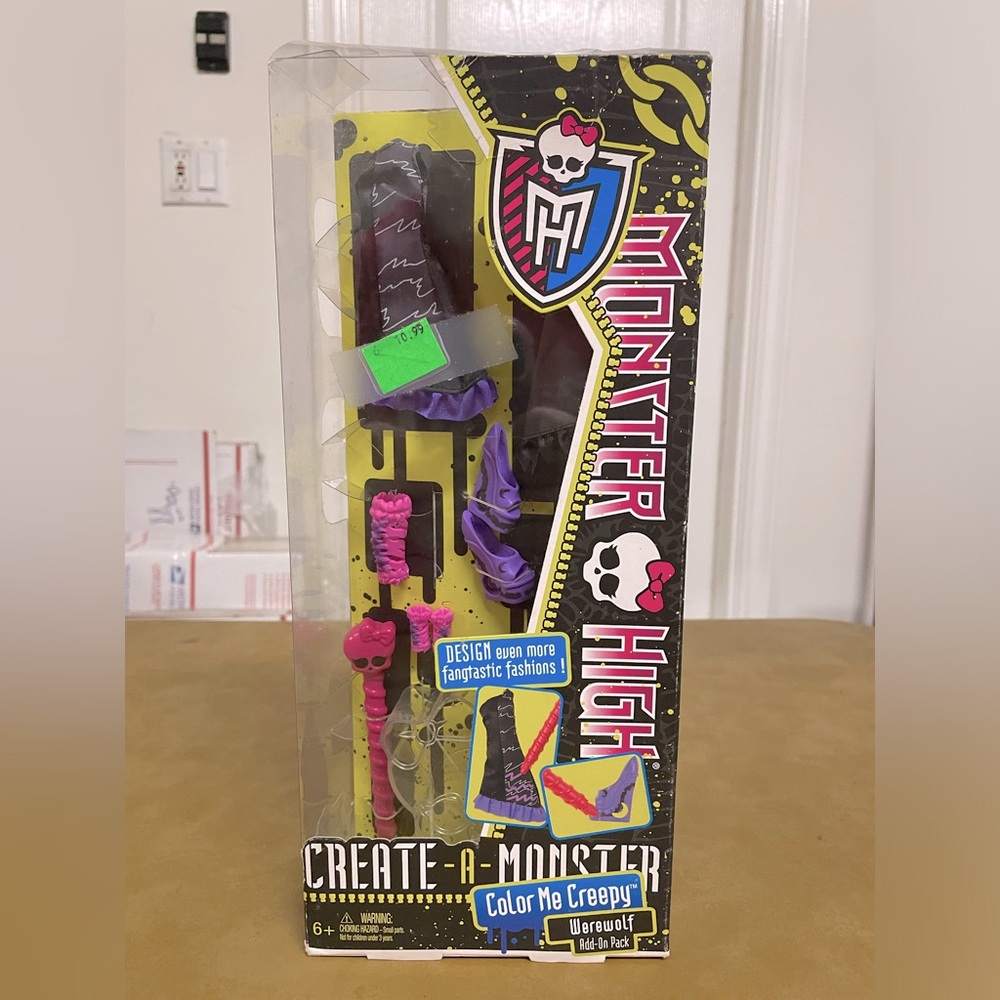 Monster High Create A Monster Color Me Creepy Werewolf Add On Fashion NWT NRFB